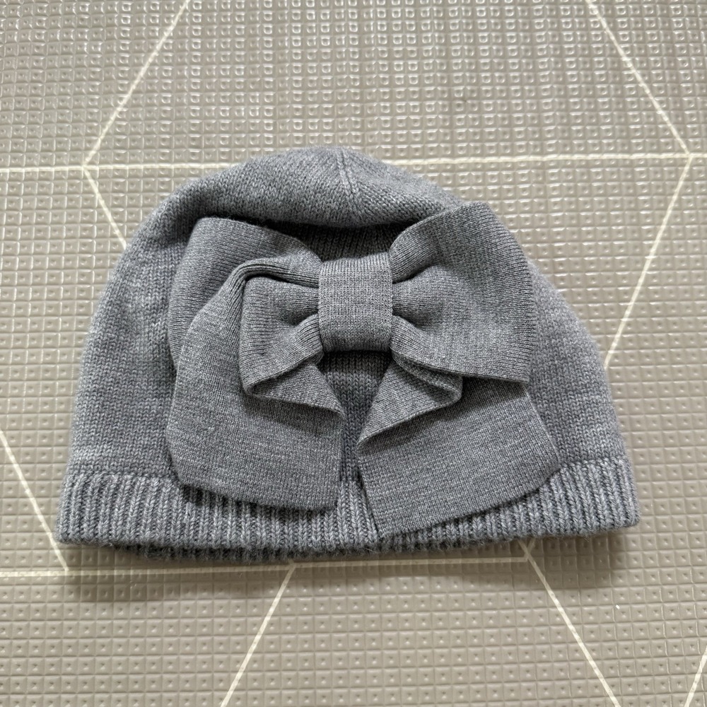 Kate Spade New York‎ Gray Knit Beanie Bow Accent Winter Hat